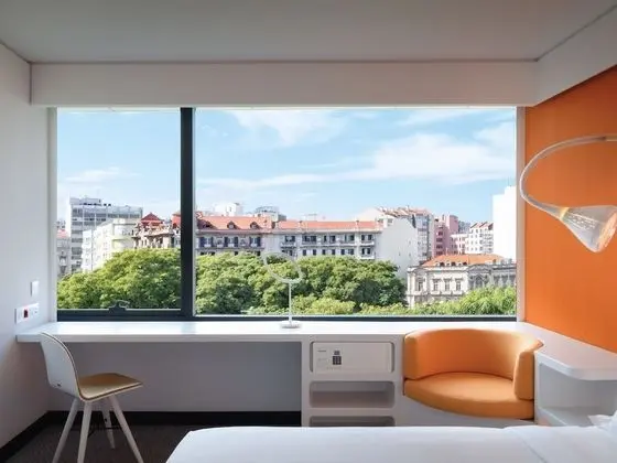 City Tek Büyük veya İki Ayrı Yataklı Oda, Şehir Manzaralı (COOL)