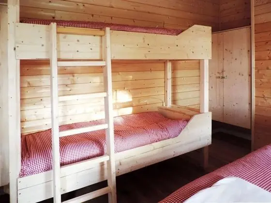 Wood Lodge, 4 Bedrooms, 2 Bathrooms, Garden View