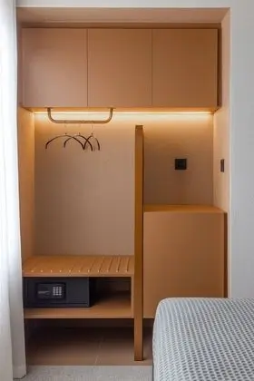 Tek Büyük veya İki Ayrı Yataklı Oda (Acropolis View)