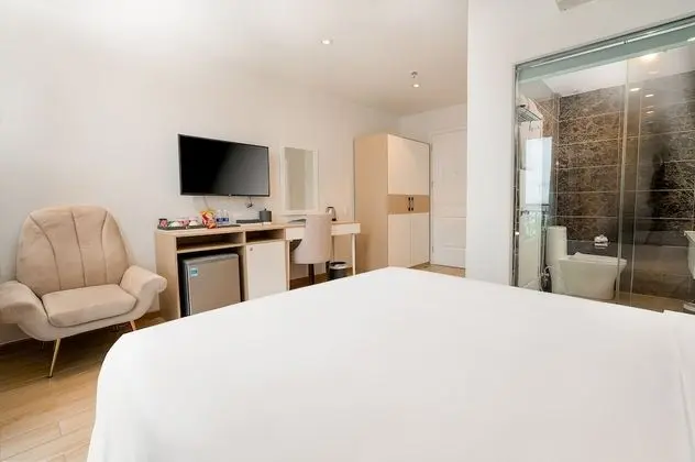 Deluxe Tek Büyük Yataklı Oda, Balkon, Şehir Manzaralı