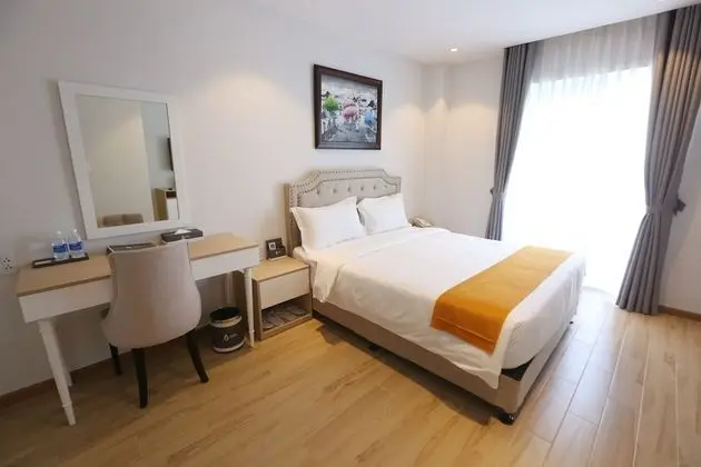 Premier Oda, Balkon, Nehir Manzaralı