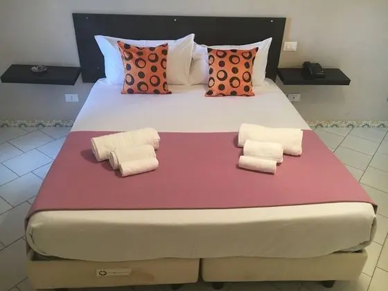 Standard Dört Kişilik Oda, Sigara İçilmez