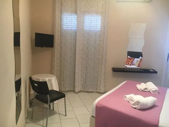 Standard Oda, Sigara İçilmez