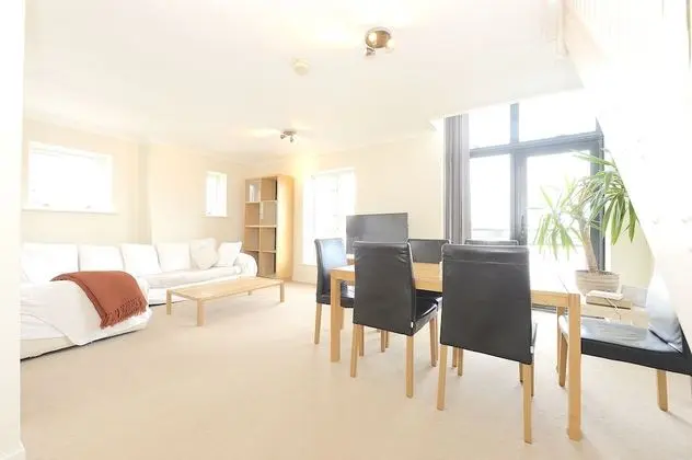 Deluxe Apart Daire, Nehir Manzaralı