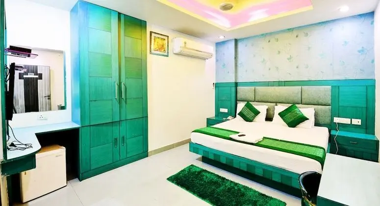 Deluxe Tek Büyük Yataklı Oda, Sigara İçilebilir, Şehir Manzaralı