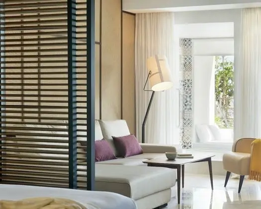 Excellence Club Beach Front Honeymoon Swim-up Suite