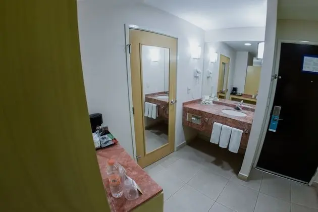 Standard Oda, 1 En Büyük (King) Boy Yatak
