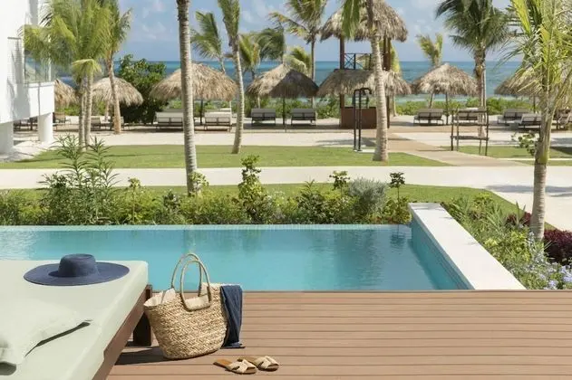 Junior Suite With Private Pool