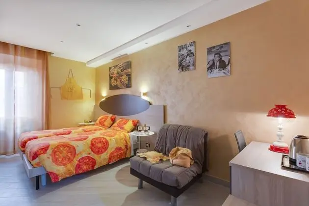 Deluxe Üç Kişilik Oda
