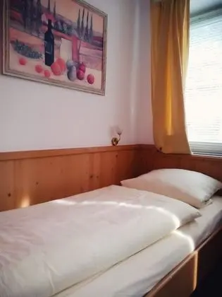 Basic İki Ayrı Yataklı Oda