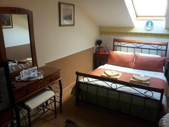 Standard Büyük Yataklı Tek Kişilik Oda