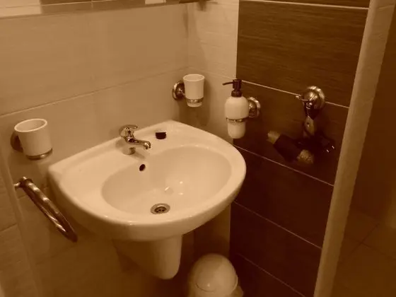 Standard Tek Büyük Yataklı Oda