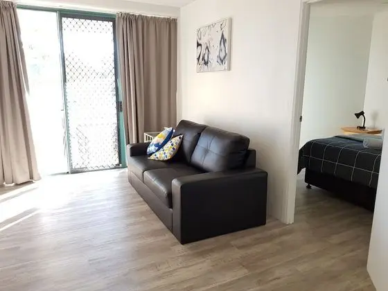 Apart Daire, 1 Yatak Odası, Nehir Manzaralı
