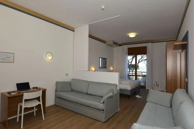 Junior Süit, Balkon, Deniz Manzaralı (up to 4 people)