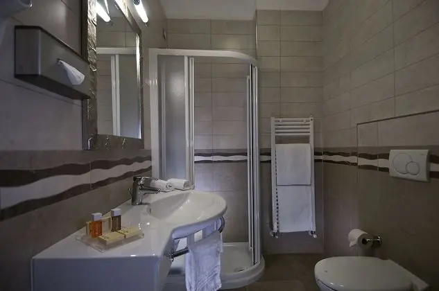 Standard Oda, Balkon, Göl Manzaralı