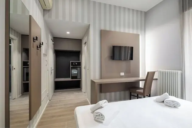 Tek Büyük veya İki Ayrı Yataklı Oda