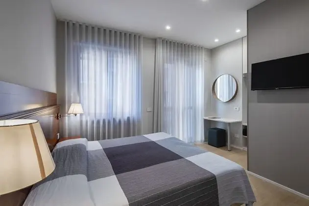 Tek Büyük veya İki Ayrı Yataklı Oda