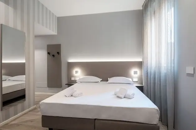 Tek Büyük veya İki Ayrı Yataklı Oda