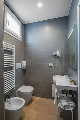 Tek Büyük veya İki Ayrı Yataklı Oda