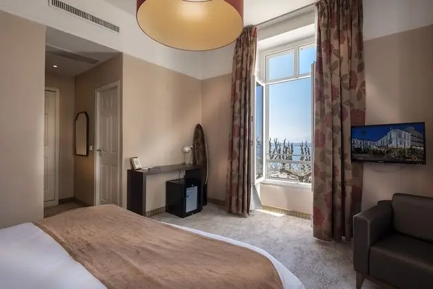 Luxury Tek Büyük veya İki Ayrı Yataklı Oda, Deniz Manzaralı