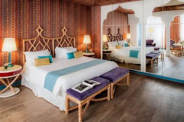 Deluxe Tek Büyük Yataklı Oda (Grand)