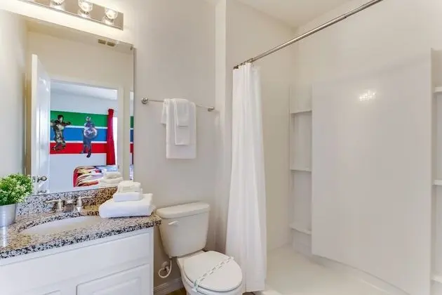 Villa (7041OAKWOOD)