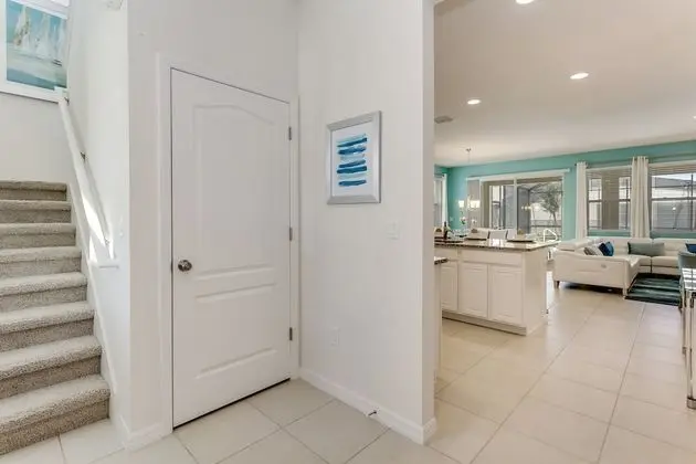 Villa (7041OAKWOOD)