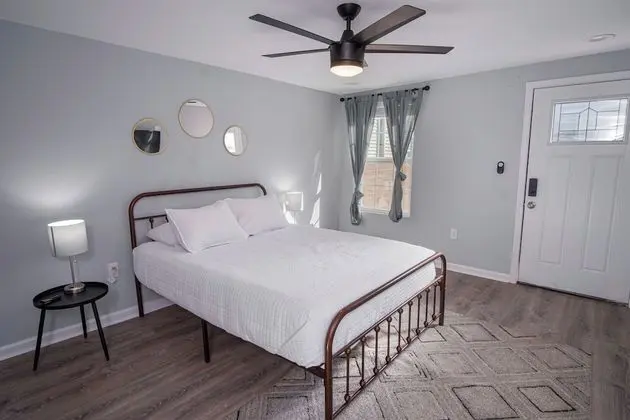 Ev (5 Bedrooms)