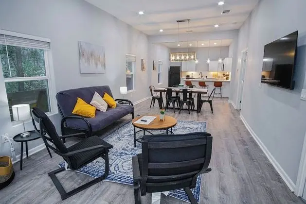 Ev (5 Bedrooms)