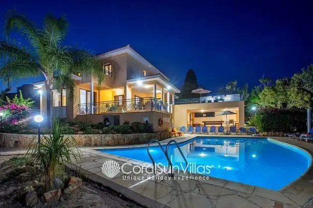 Villa, 5 Yatak Odası, Sigara İçilebilir, Sauna