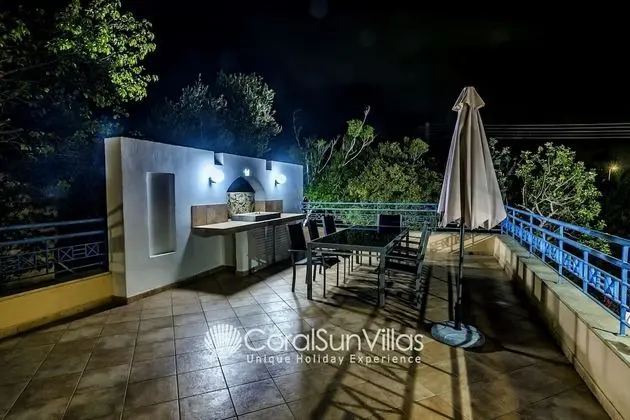 Villa, 5 Yatak Odası, Sigara İçilebilir, Sauna