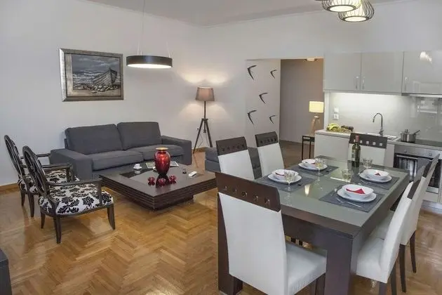 Çatı Katı Süiti (Penthouse)