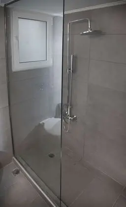 Çatı Katı Süiti (Penthouse)