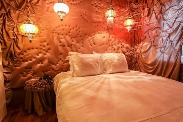 Comfort Tek Büyük veya İki Ayrı Yataklı Oda