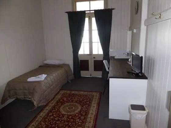 Tek Kişilik Oda
