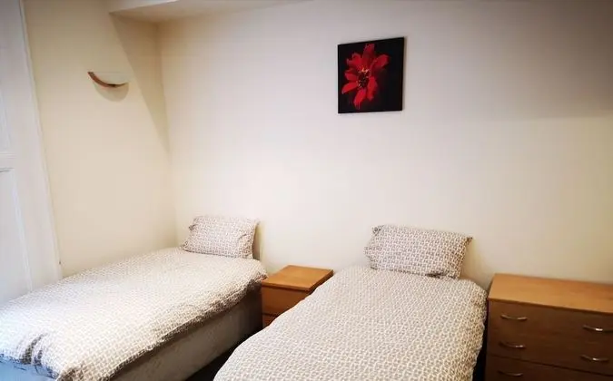 Family Oda (Room 3)