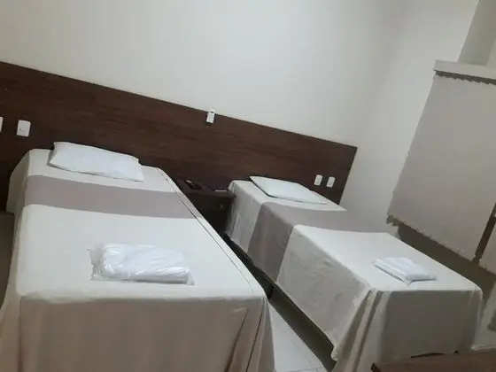 Basic Tek Büyük veya İki Ayrı Yataklı Oda