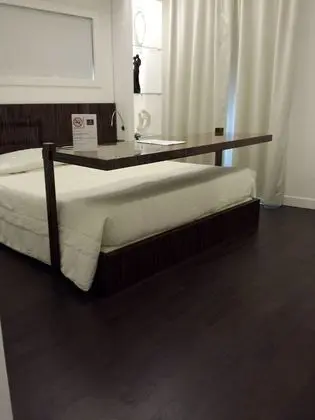 Classic Tek Büyük veya İki Ayrı Yataklı Oda