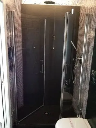 Classic Tek Büyük veya İki Ayrı Yataklı Oda
