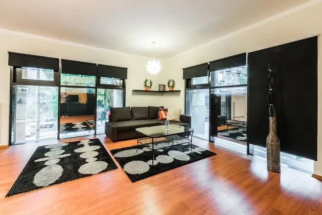 Superior Apart Daire, Şehir Manzaralı