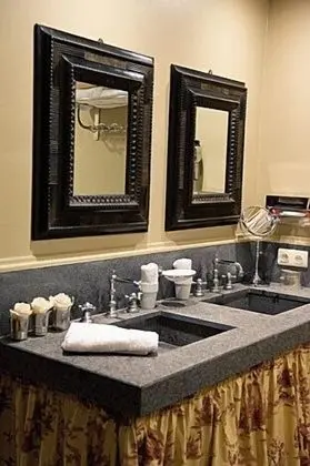 Luxury Süit, Kanal Manzaralı