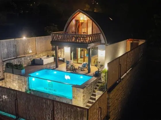 Deluxe Bungalow 2+1, Göl Manzaralı, Özel Havuzlu