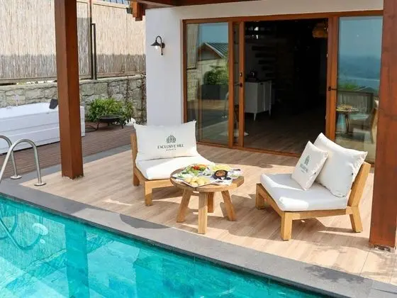 Deluxe Bungalow 2+1, Göl Manzaralı, Özel Havuzlu