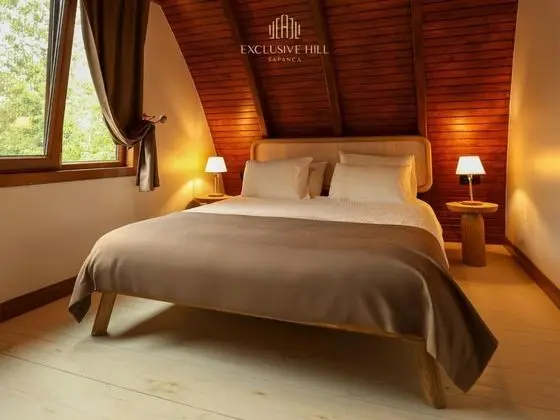 Deluxe Bungalow 2+1, Göl Manzaralı, Özel Havuzlu