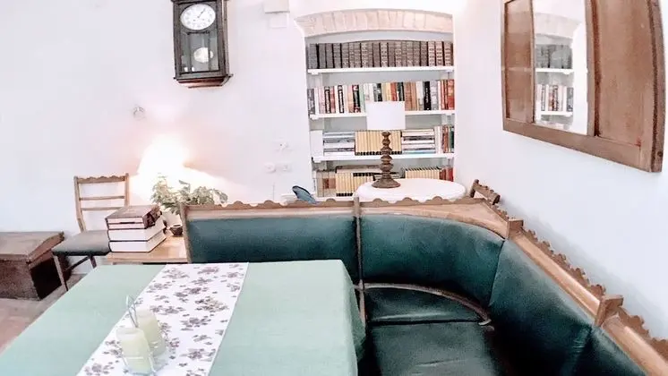 Ev, 5 Yatak Odası, Şömine
