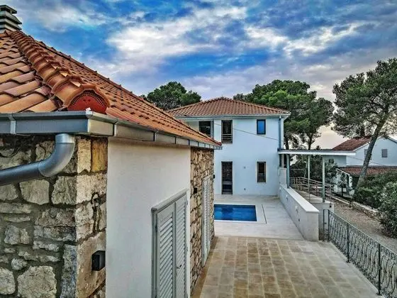 Villa, 6 Yatak Odası, Engellilere Uygun, Balkon