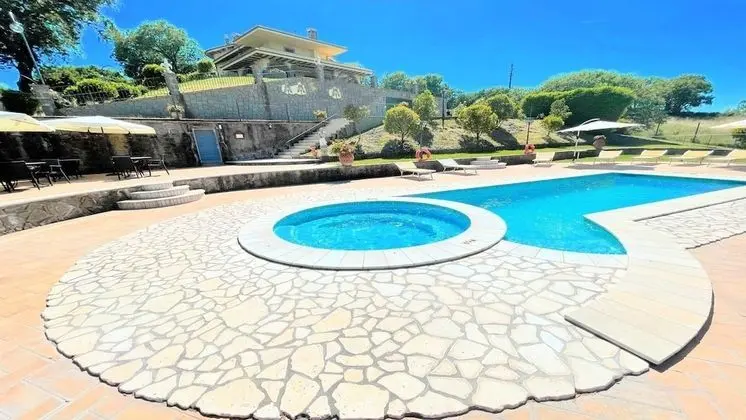 Villa, Birden Çok Yatak Odası, Balkon