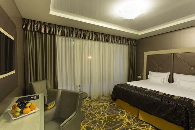 Superior Tek Büyük veya İki Ayrı Yataklı Oda (10% off in the restaurant)