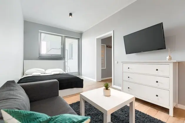 Stüdyo (Raginisa 19 Street)