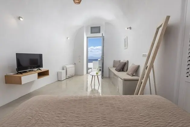 Superior Süit, Sıcak Su Havuzu, Deniz Manzaralı (Caldera View)